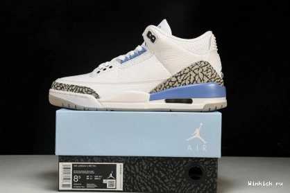 3 WHITE RETRO AIR JORDAN “UNC” 0823
